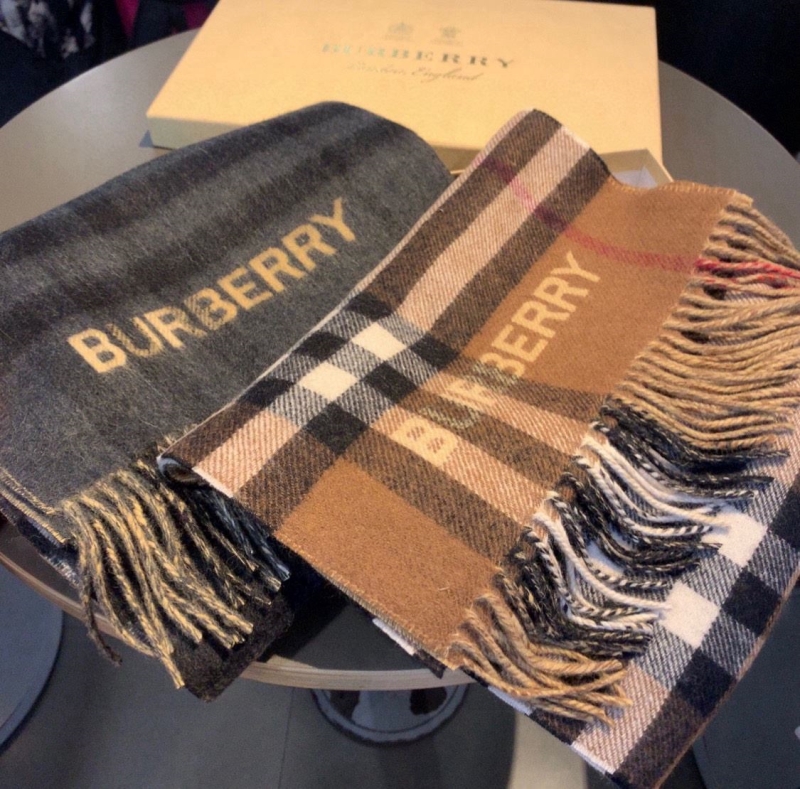 BURBERRY